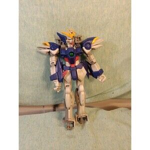 Bandai GUNDAM ARCH ENEMY COLLECTORS SERIES WING GUNDAM ZERO CUSTOM 2002 - AS-IS